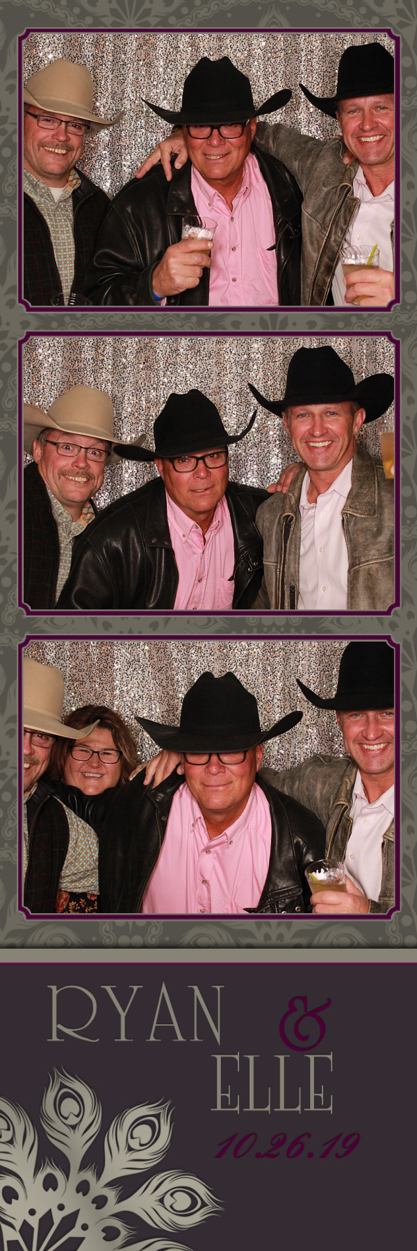 Elle's Wedding | View more photos from the event at gallery.photoboothbillings.com/u/PhotoBoothBillings/Elles-Wedding